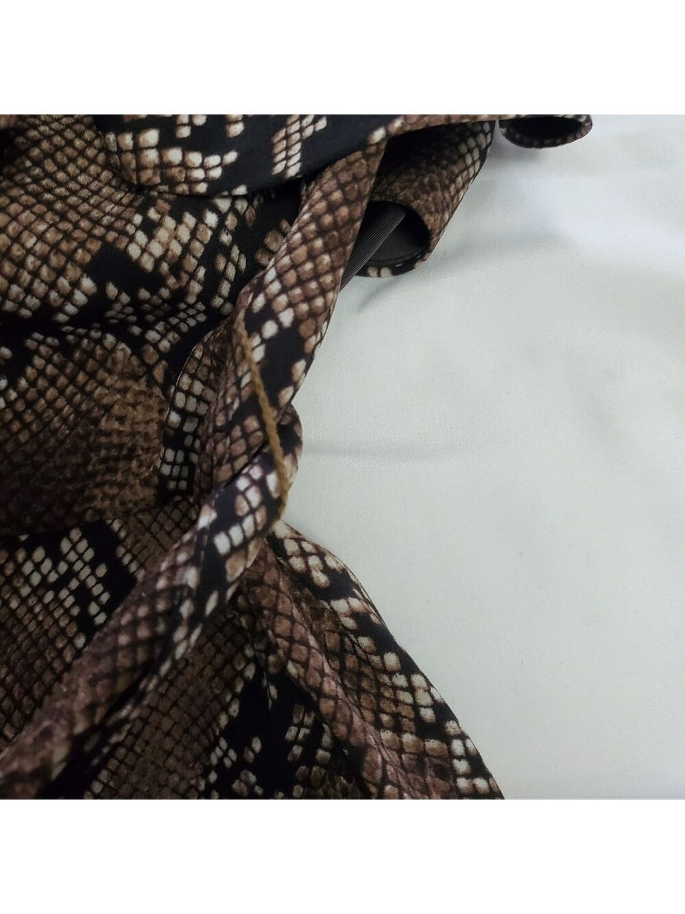 Size 6 ●.Aritzia Babaton Strapless Ruffle Snake Print Jumpsuit Romper - Picture 9 of 14